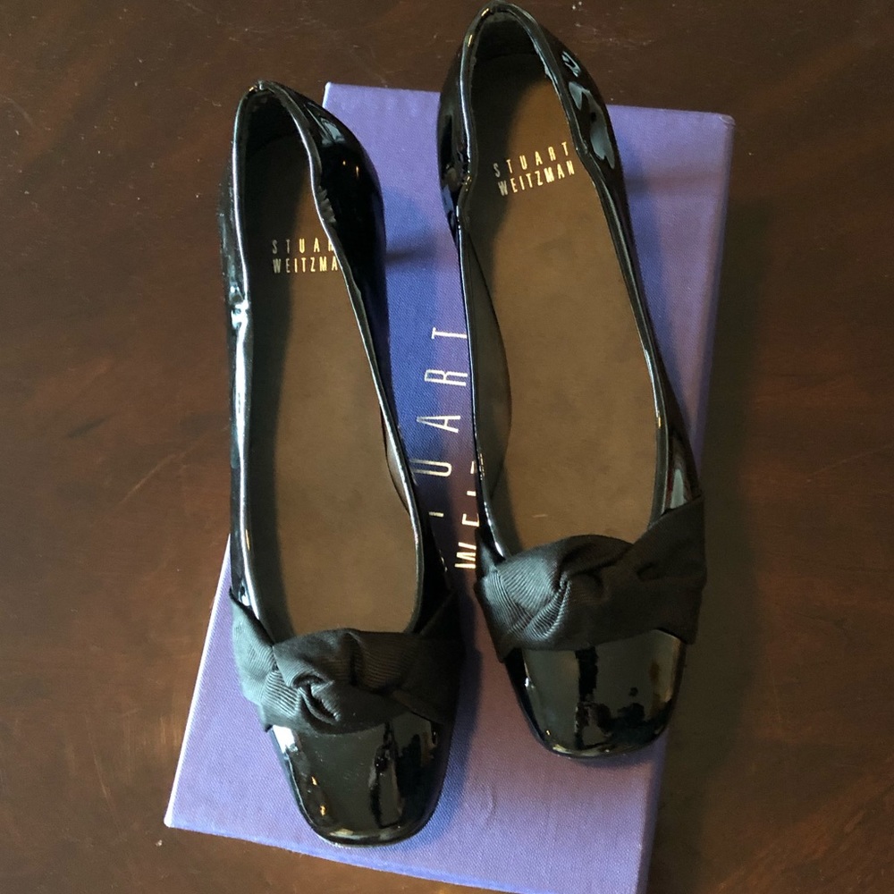 Black patent low heel Stuart Weitzman shoes